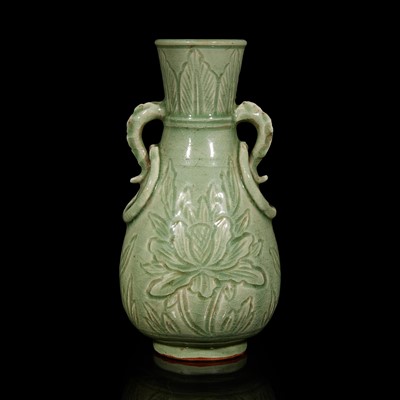 Lot 40 - A Chinese celadon-glazed peony-incised vase 青釉刻劃牡丹瓶