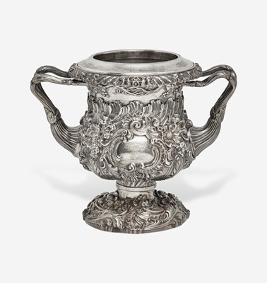 Lot 26 - A George II sterling silver wine cooler