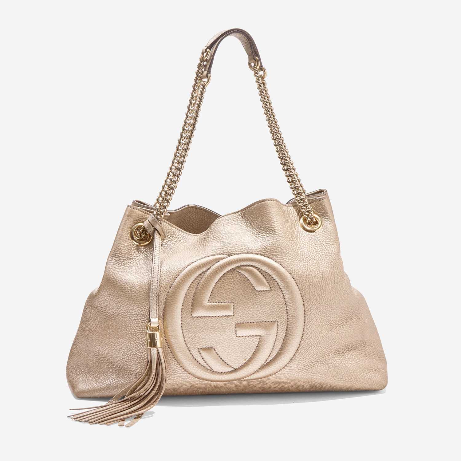 Lot 62 - A Gold Gucci Pebbled Calfskin Soho Chain Shoulder Bag