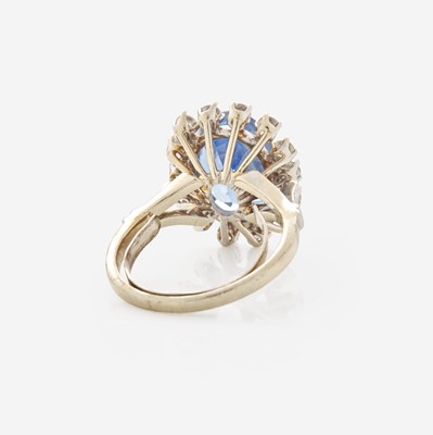 Lot 49 - A 14K Gold, Sapphire, and Diamond Ring
