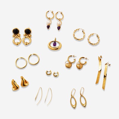 Lot 164 - A Miscellaneous Collection of Gold and Gemstone Jewelry