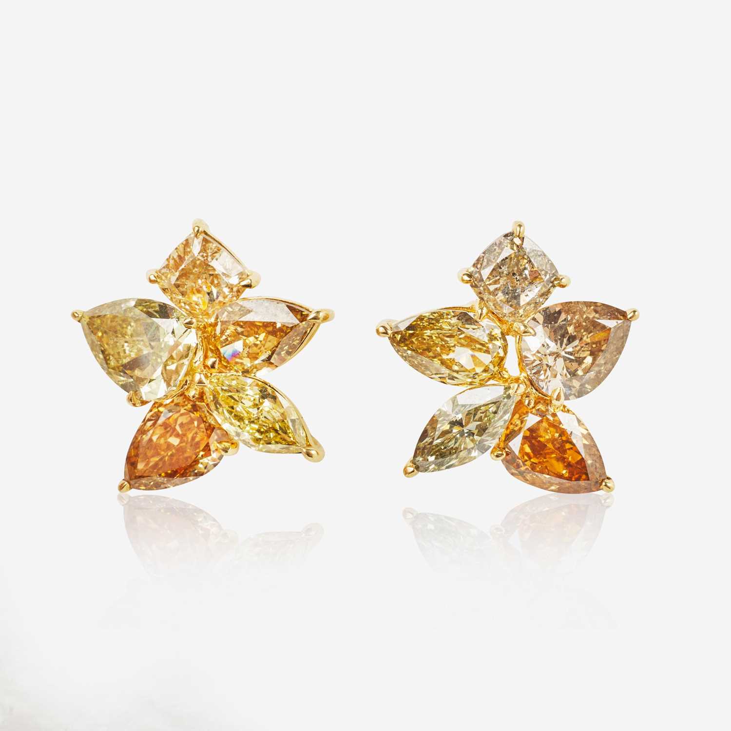 Lot 14 - A Pair of 18K Yellow Gold and Diamond Earrings