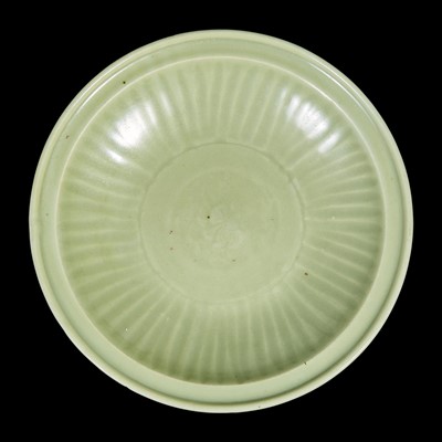 Lot 34 - A Chinese Longquan celadon circular dish 龍泉青瓷盤