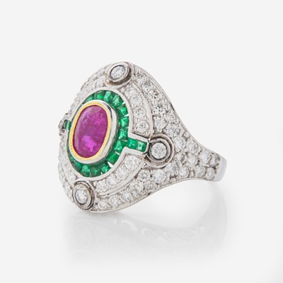 Lot 27 - An 18K White Gold, Ruby, Emerald, and Diamond Ring