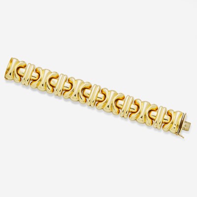 Lot 159 - A 14K Yellow Gold Bracelet