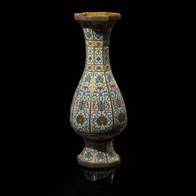 Lot 52 - An unusual Chinese cloisonné white-ground octagonal altar vase 景泰藍白地八方瓶