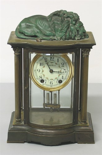 Lot 369 - Seth Thomas mantle clock