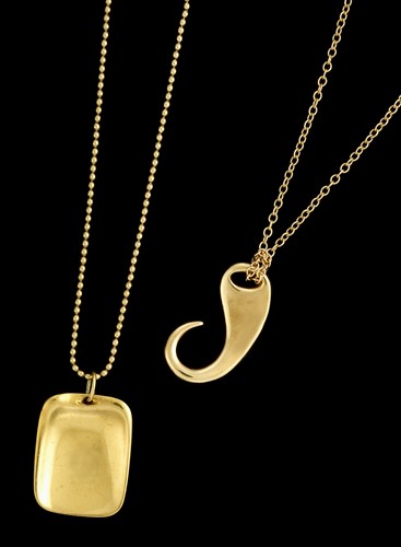 Lot 48 - Two 18 karat yellow gold necklaces, Tiffany & Co.