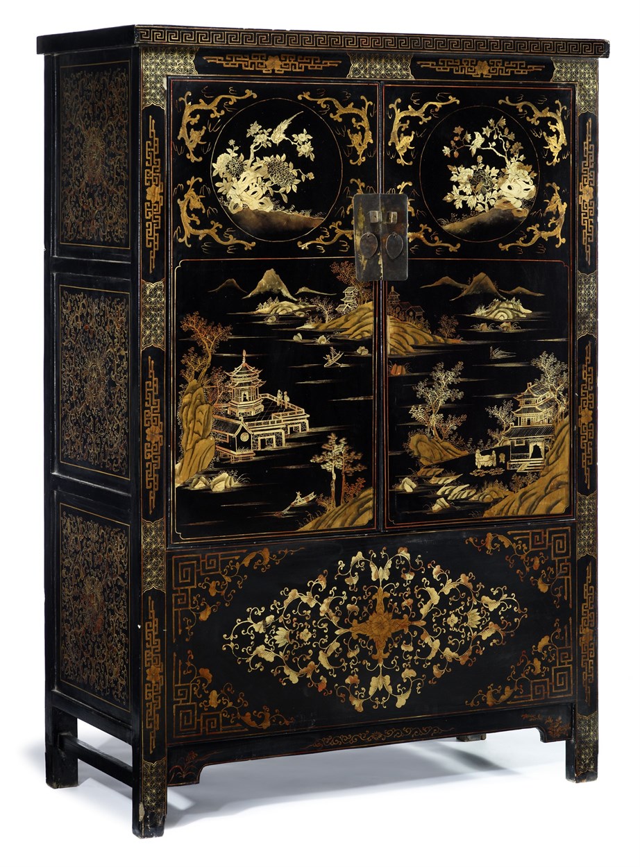 Lot 132 - Chinese gilt and black lacquer square cornered cabinet