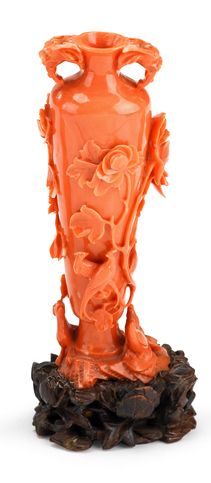 Lot 164 - Fine Chinese carved coral vase