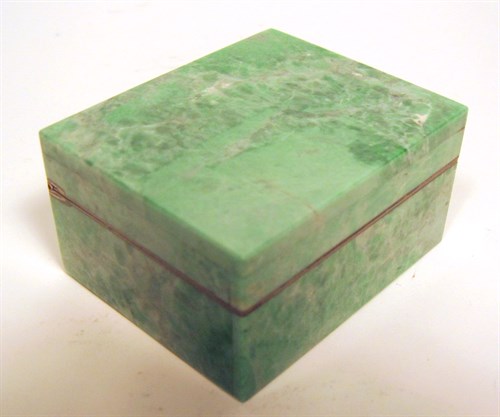Lot 272 - Chinese export green hardstone and silver box