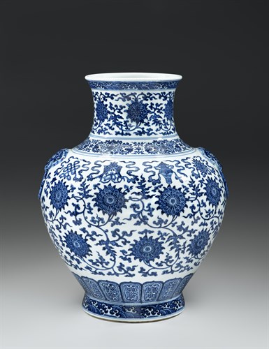Lot 603 - Large and important Chinese blue and white Ming-style vase