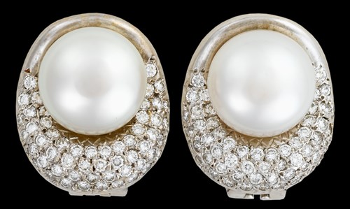 Lot 49 - 18 karat white gold, pearl and diamond earrings