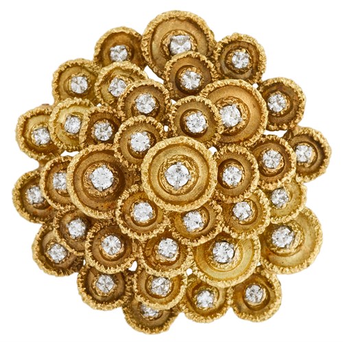 Lot 12 - 18 karat yellow gold diamond brooch, Hammerman Brothers