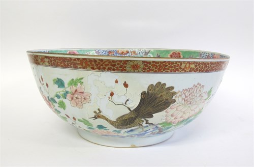 Lot 27 - Two Chinese export famille rose porcelain bowls
