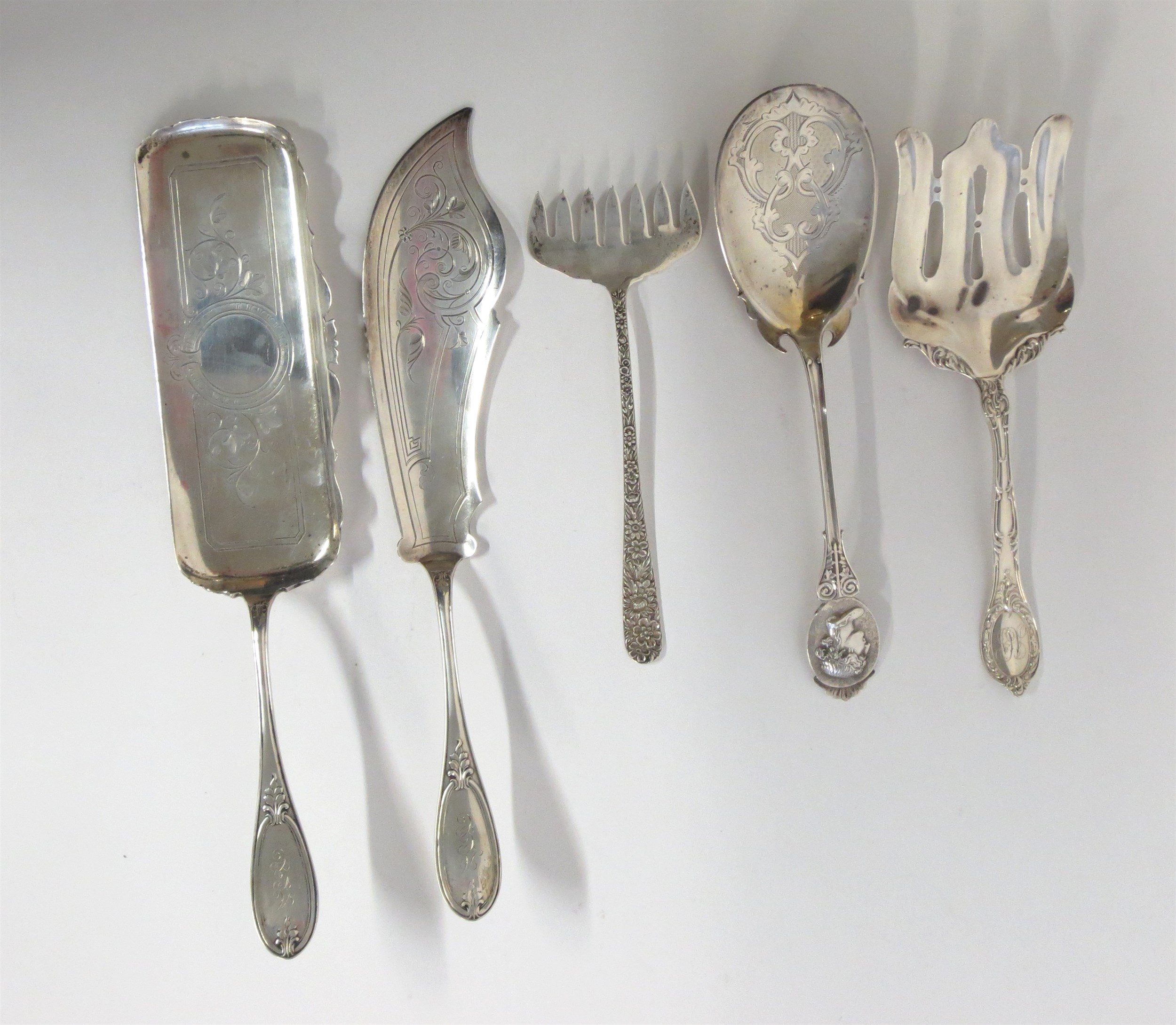 Lot 282 - Group of sterling silver serving pieces