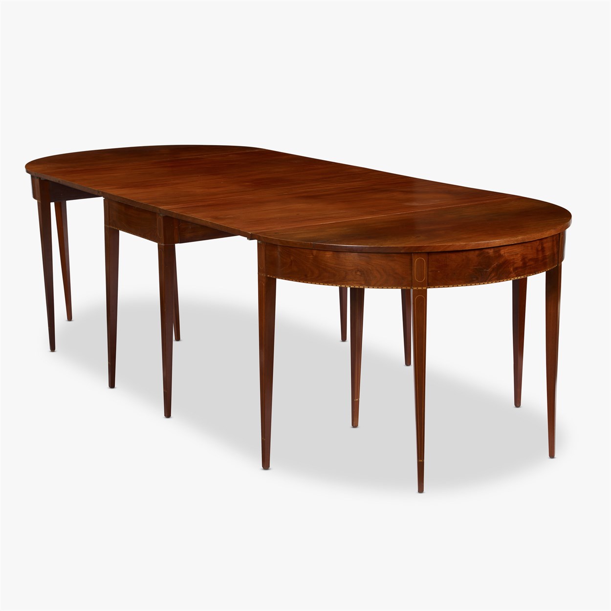 Lot 53 - Federal inlaid mahogany three-part dining table
