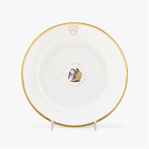 Lot 104 - Paris porcelain plate from the James Monroe Presidential dinner service