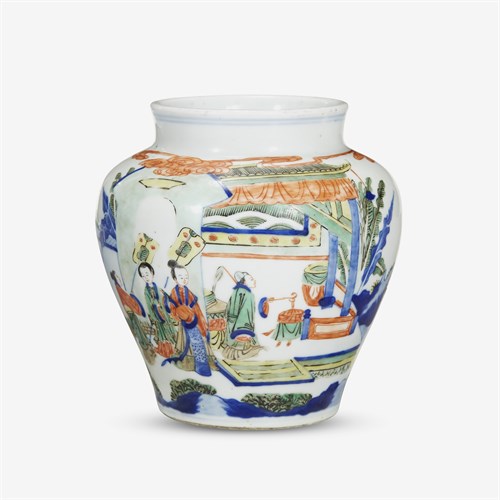 Lot 252 - A small Chinese wucai-decorated porcelain "Court scene" jar