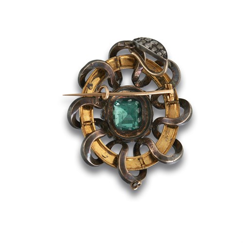 Lot 30 - An antique emerald, diamond, enamel, silver and eighteen karat gold pendant-brooch, Bailey Banks & Biddle