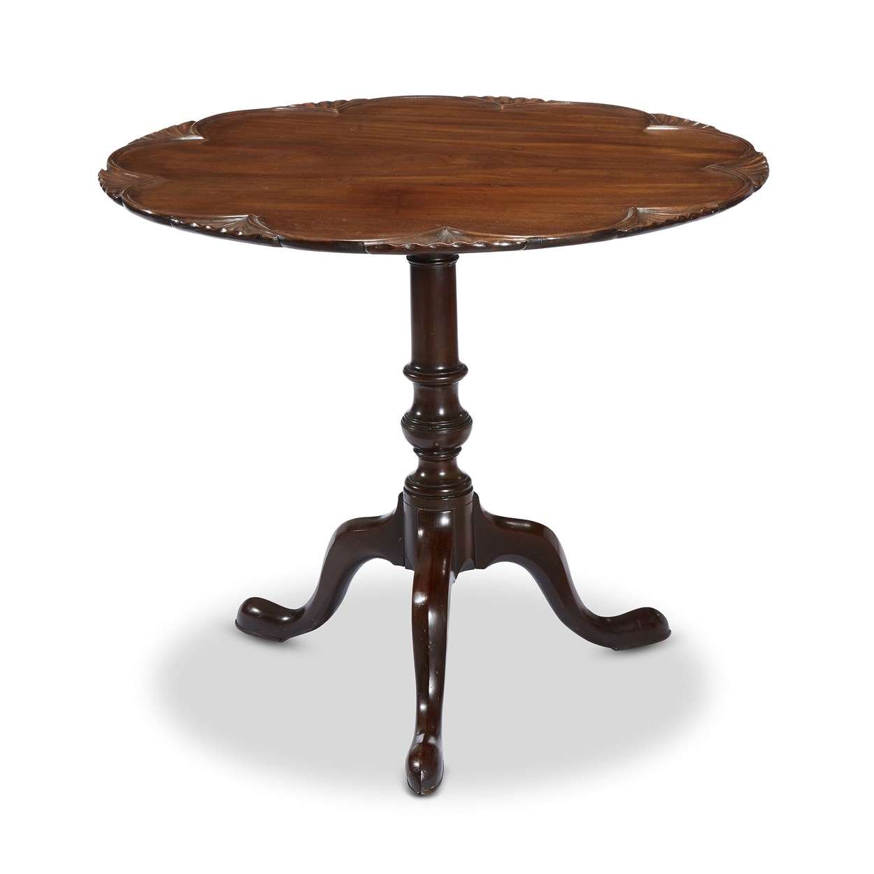 Lot 86 - A Queen Anne style mahogany tilt-top tea table