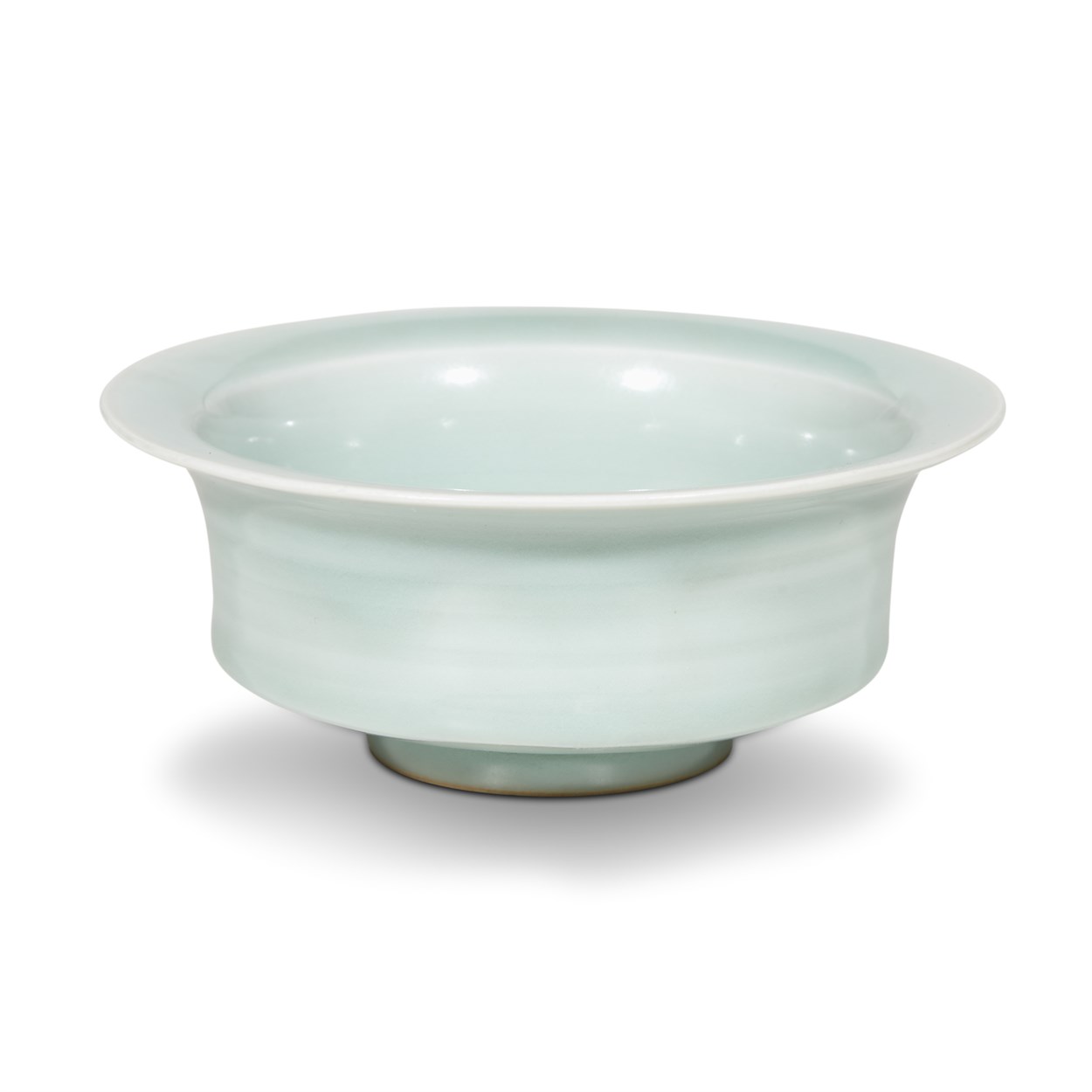 Lot 160 - A Chinese celadon glazed bowl