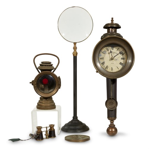 Lot 17 - Group of four optical and timekeeping objects