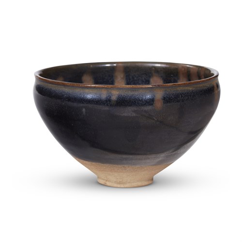 Lot 241 - A Chinese Cizhou style black-glazed ceramic bowl
