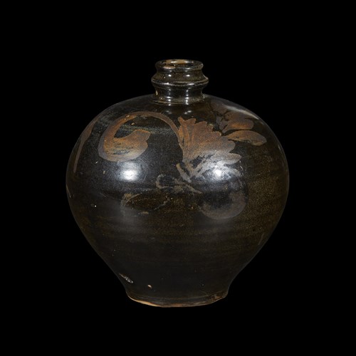Lot 218 - A Chinese black-glazed globular jar