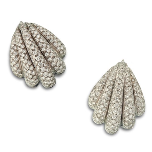 Lot 74 - A pair of diamond and eighteen karat gold earrings