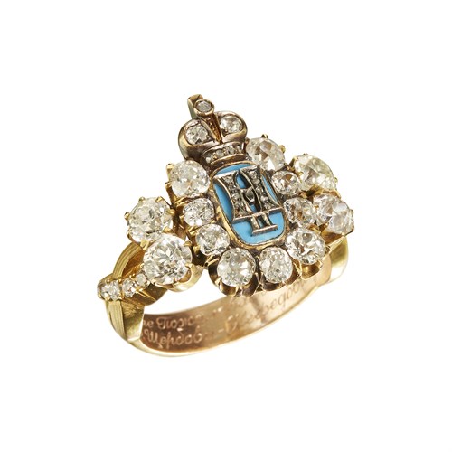 Lot 21 - A Russian Imperial two-color gold and diamond-set enamel presentation ring