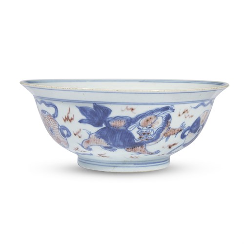 Lot 282 - A Chinese underglaze red and blue porcelain bowl