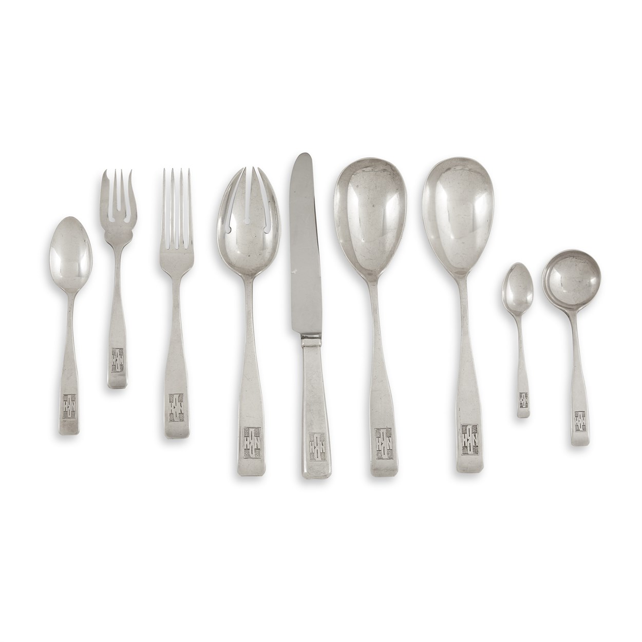 Lot 87 - An American sterling silver six-piece monogrammed flatware service for twelve