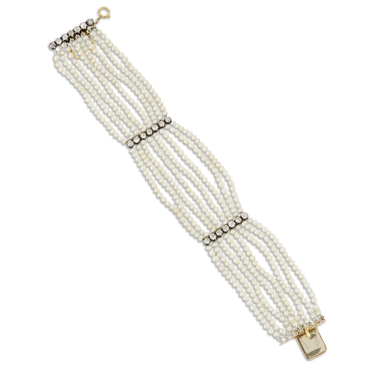 Lot 10 - A pearl and diamond bracelet