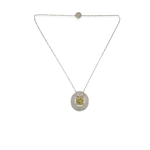 Lot 172 - A rare Belle Époque fancy vivid yellow diamond pendant, J.E. Caldwell and Co.