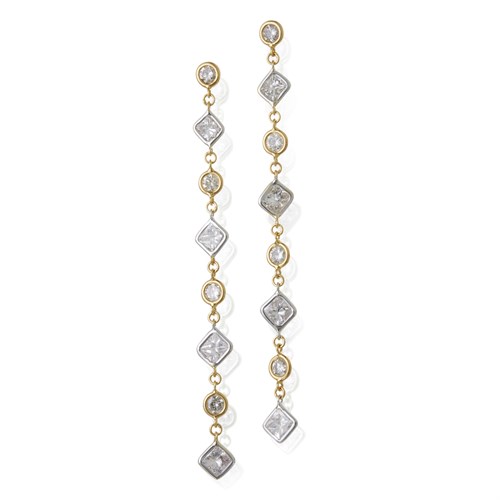 Lot 8 - A pair of diamond and eighteen karat gold two-tone pendant earrings